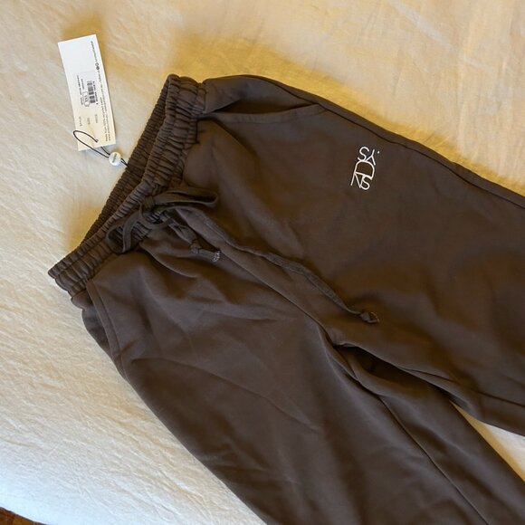 SNDYS The Label Easton Sweatpants - Picture 4 of 6